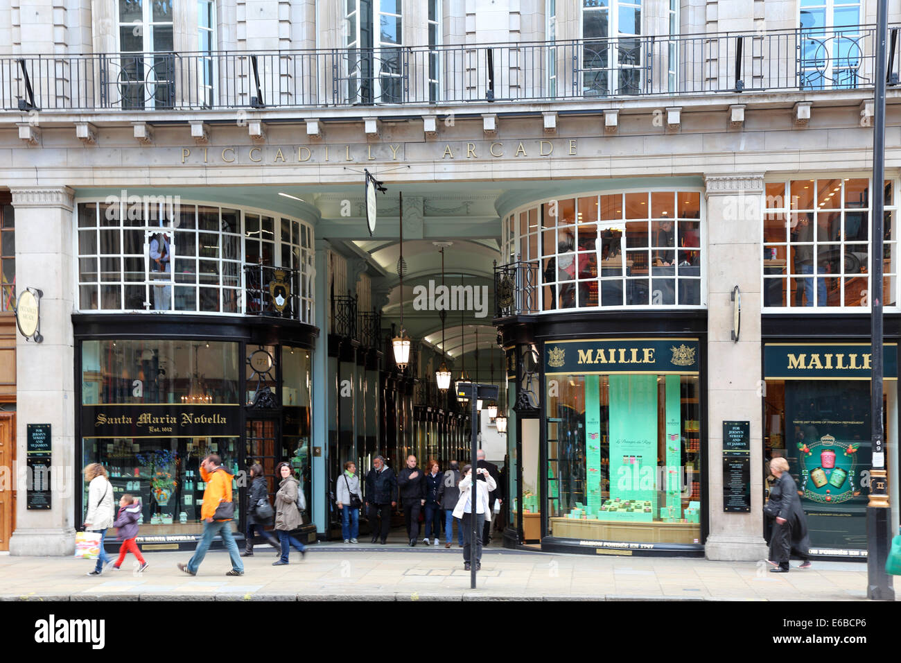 Großbritannien Gran Bretagna Londra Piccadilly Arcade Foto Stock