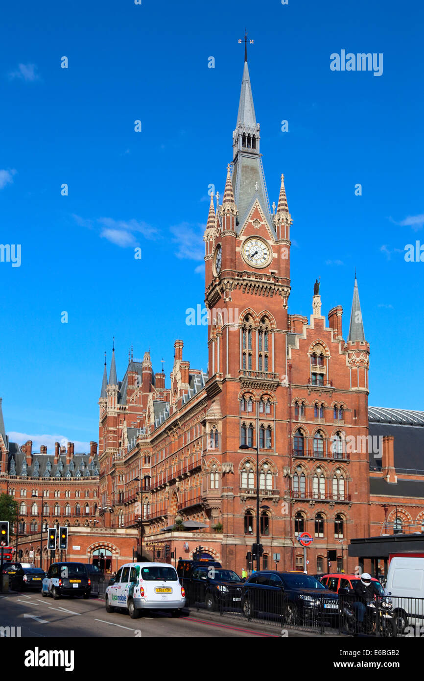 Großbritannien Gran Bretagna Londra Bahnhof St Pancras London Borough of Camden Foto Stock