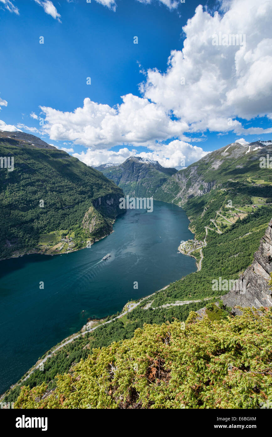 Il bellissimo sito Patrimonio Mondiale dell'UNESCO del Geirangerfjord, Norvegia Foto Stock