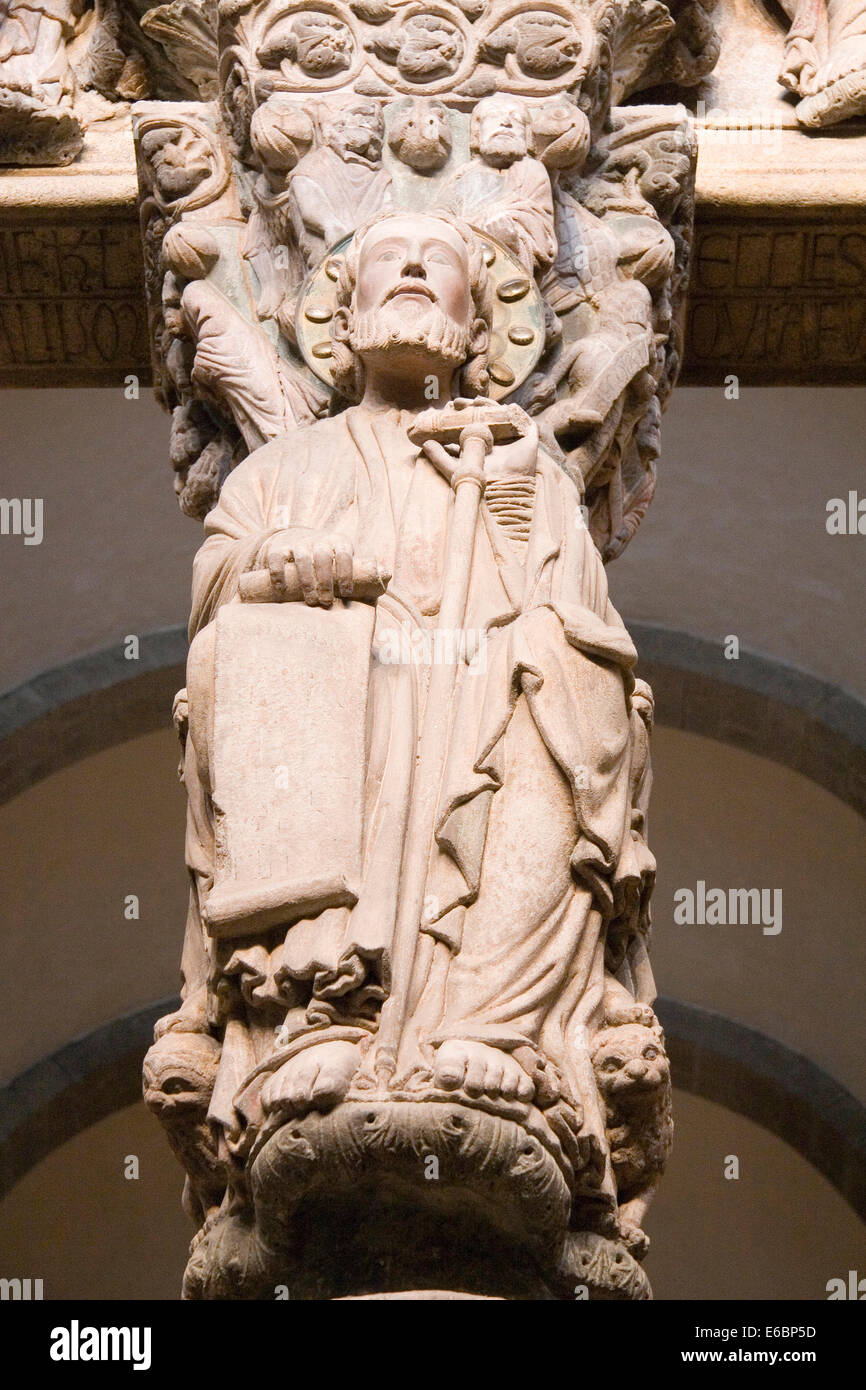 Dettagli dal portico de la Gloria, un capolavoro di arte romanica cattedrale di Santiago, Sito Patrimonio Mondiale dell'UNESCO, Foto Stock