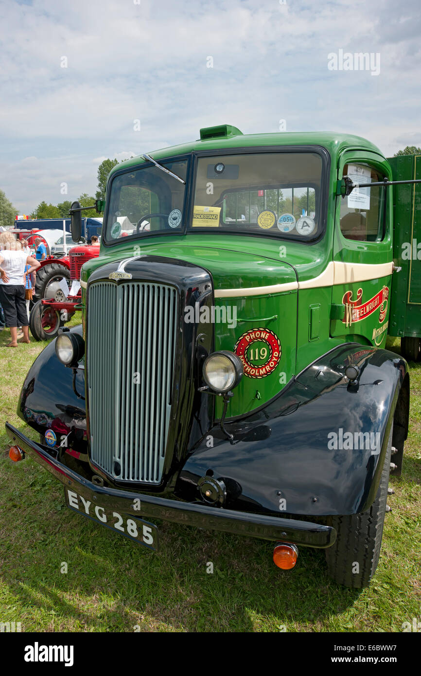 Vecchio veicolo commerciale Morris restaurato Truck Driffield Show East Yorkshire Inghilterra Regno Unito Gran Bretagna Foto Stock