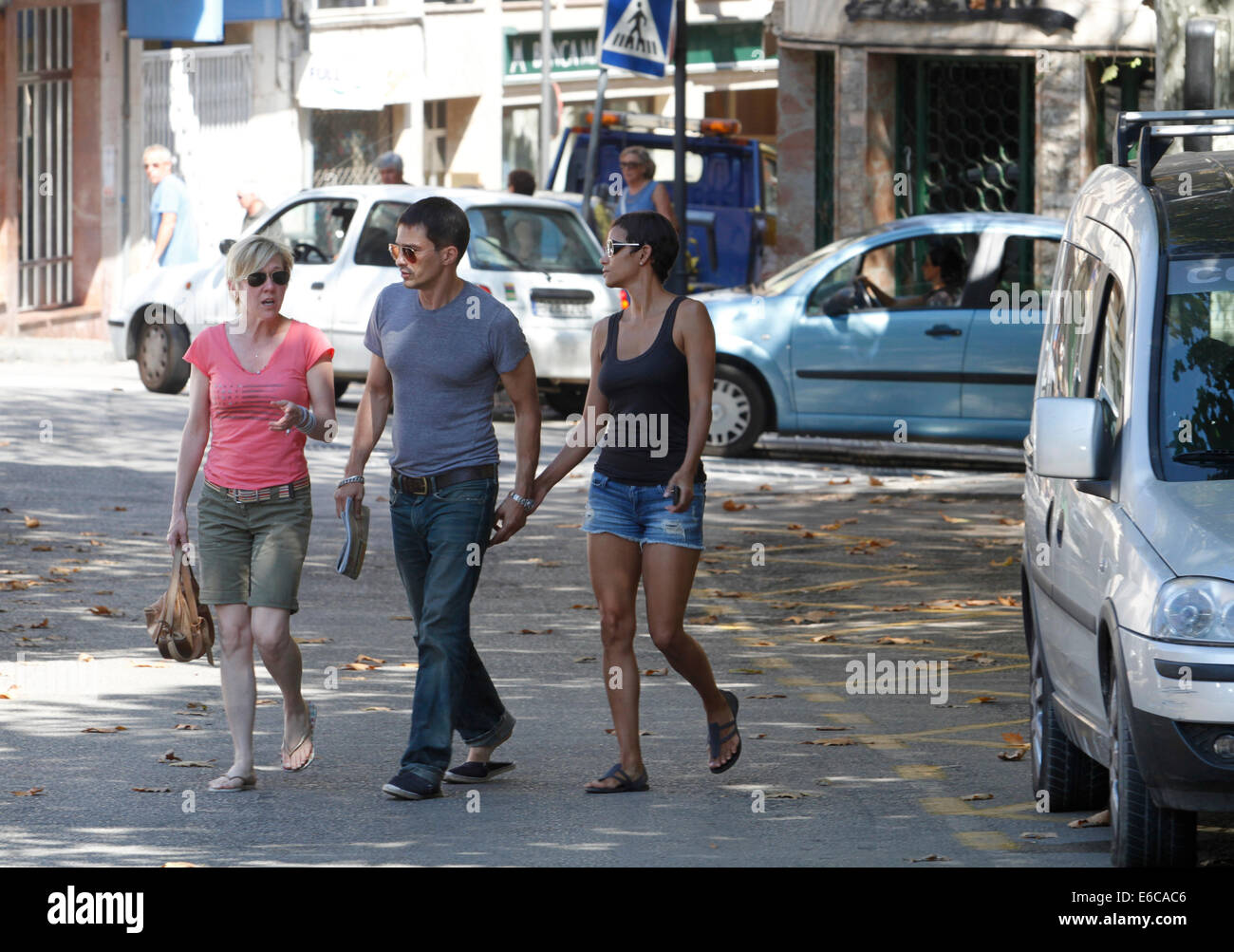 Halle Berry e David Martinez a Maiorca Foto Stock