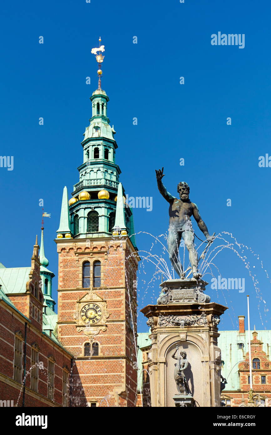 Fontana di Nettuno a Frederiksborg Palace, Danimarca Foto Stock