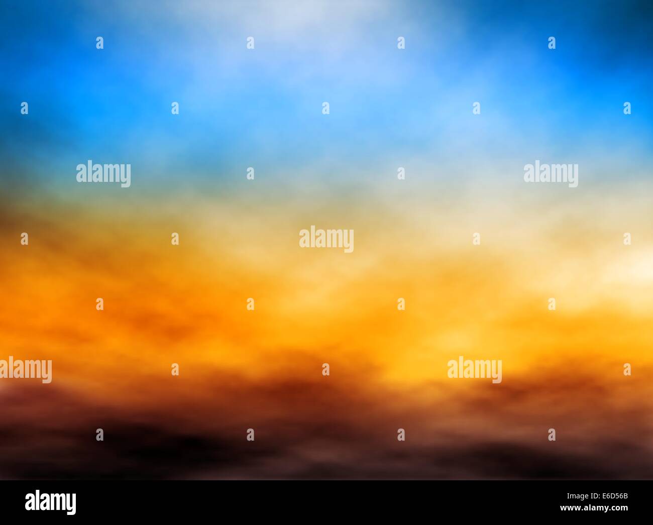 Modificabile illustrazione vettoriale di banco di nuvole nel cielo di tramonto fatta con un gradiente mesh Illustrazione Vettoriale