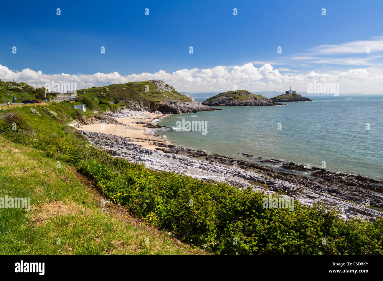 Affacciato sulla baia di bracciale e il punto di Mumbles Wales UK Europa Foto Stock