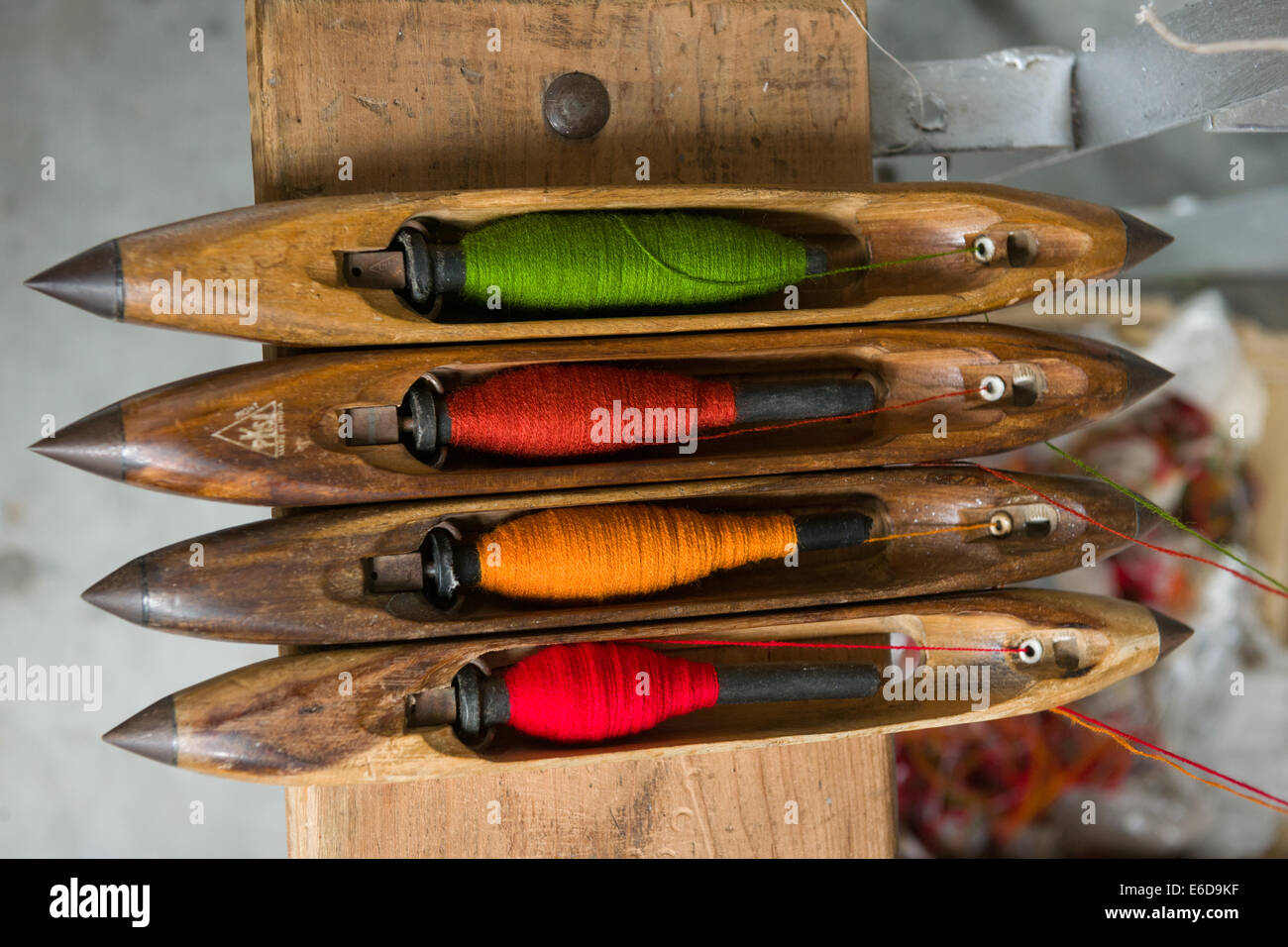 Fusi con filettatura colorato, Manali, Himachal Pradesh, India Foto Stock