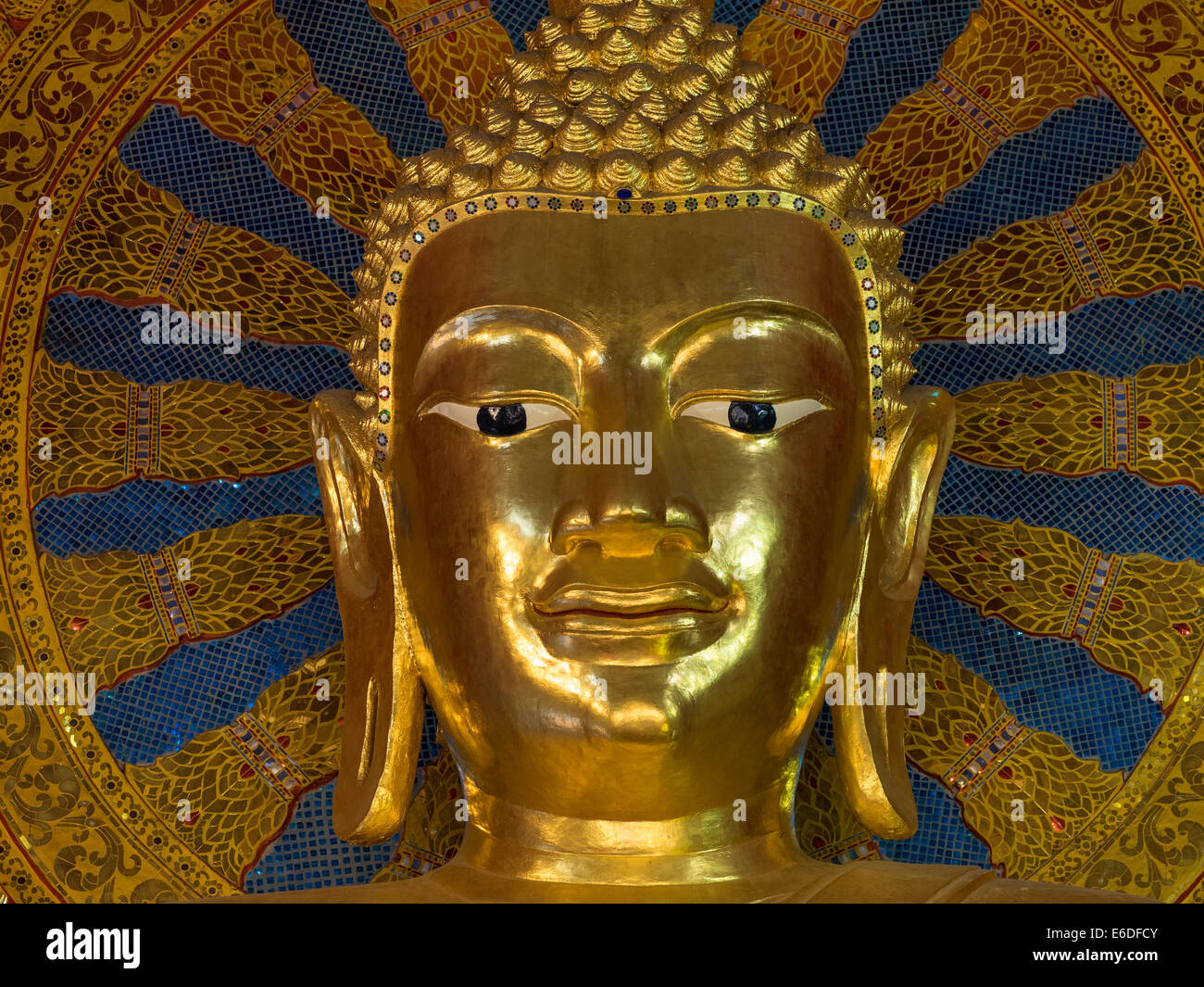 Statua del Buddha al Wat Phra Sing, Chiang Mai, Thailandia Foto Stock