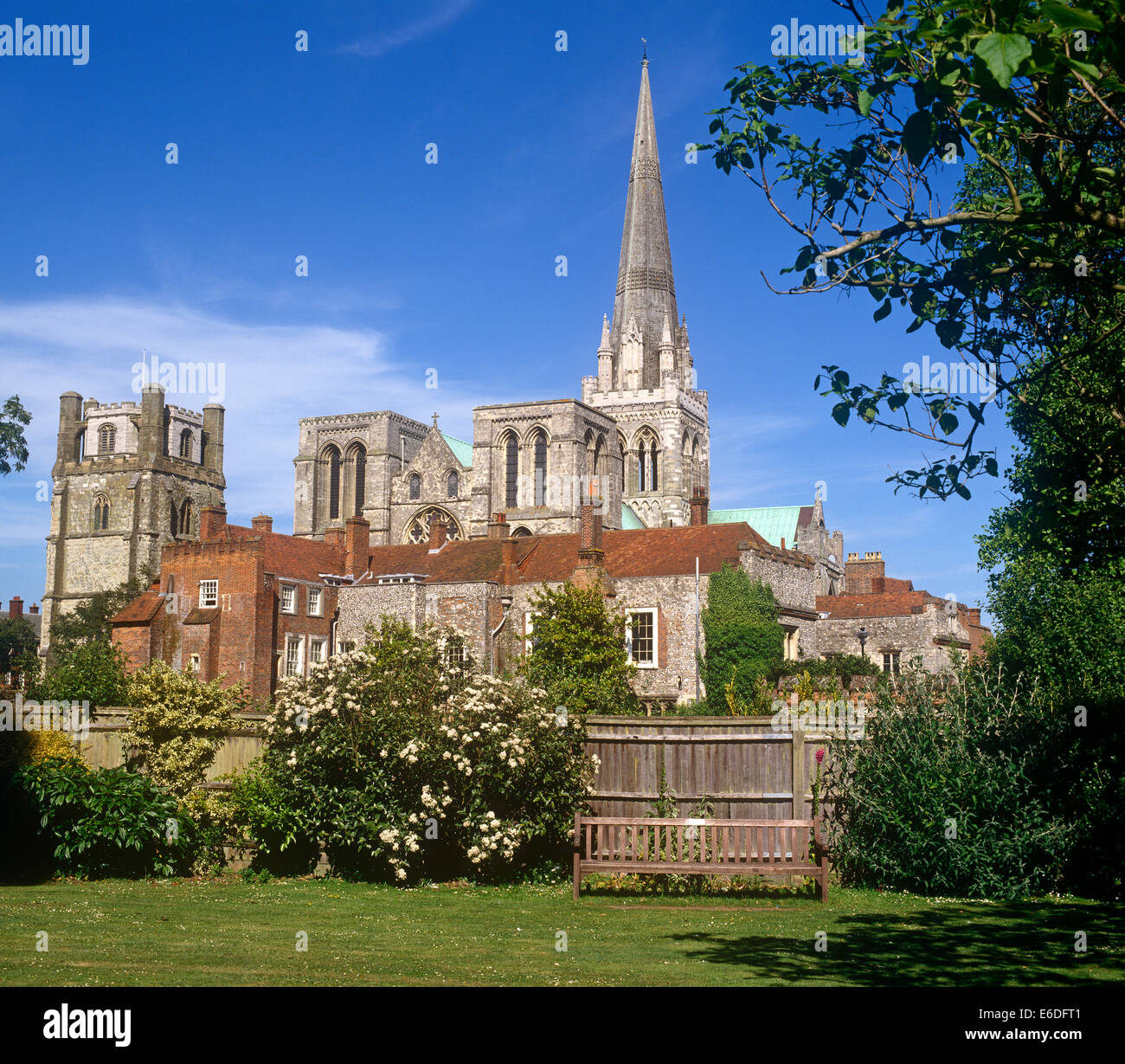 Chichester Cathedral SUSSEX REGNO UNITO Foto Stock