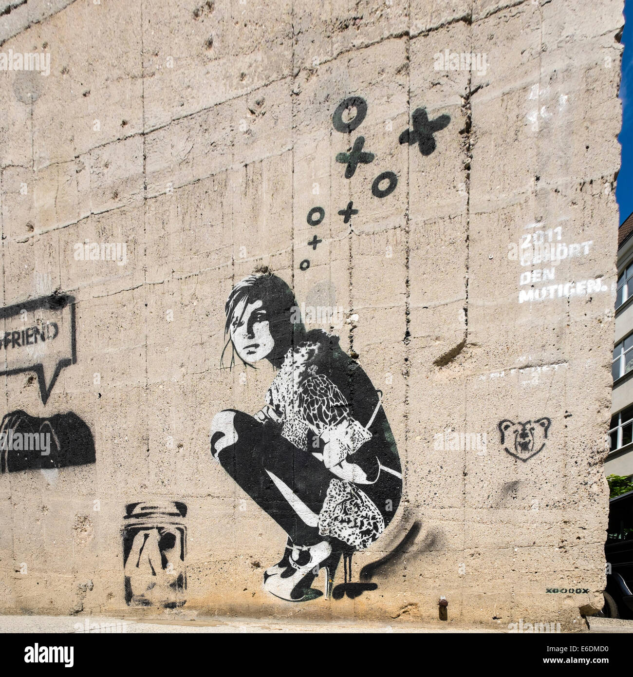 Stampata la street art di eminenti artista xoooox a Berlino Germania Foto Stock