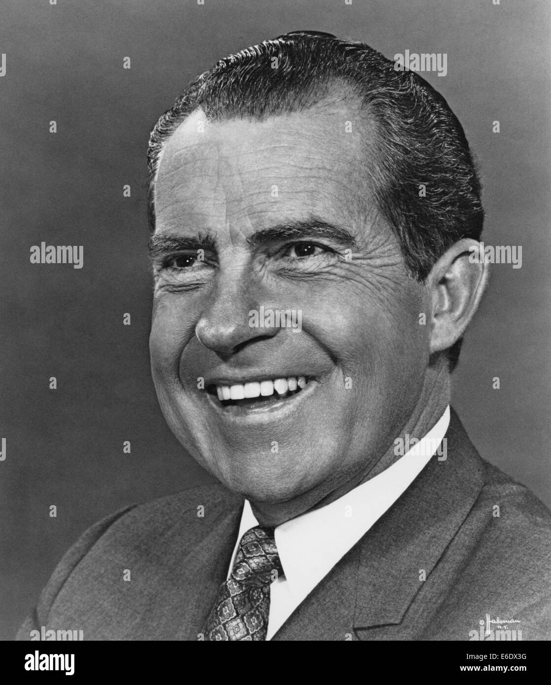 Richard M. Nixon (1913-1994), il trentasettesimo Presidente degli Stati Uniti, sorridente ritratto, 1969 Foto Stock