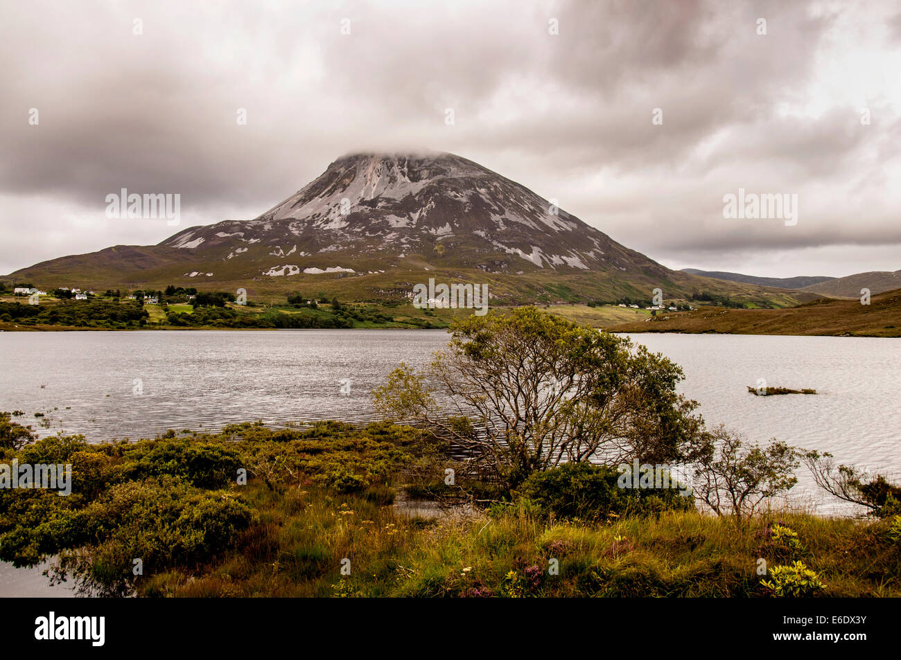 Mount Errigal Dunlewey Donegal Irlanda Foto Stock