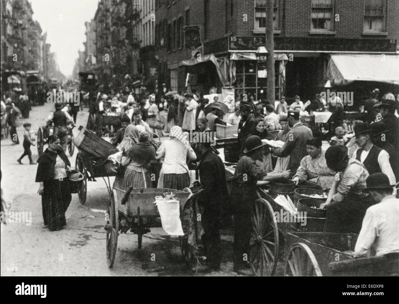 Scena folla, Hester Street, New York, USA, 1898 Foto Stock