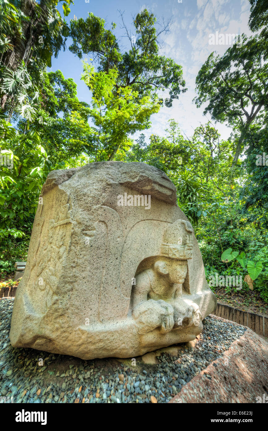 Olmec 'altare dei figli' a La Venta, Villahermosa, Tabasco. Foto Stock