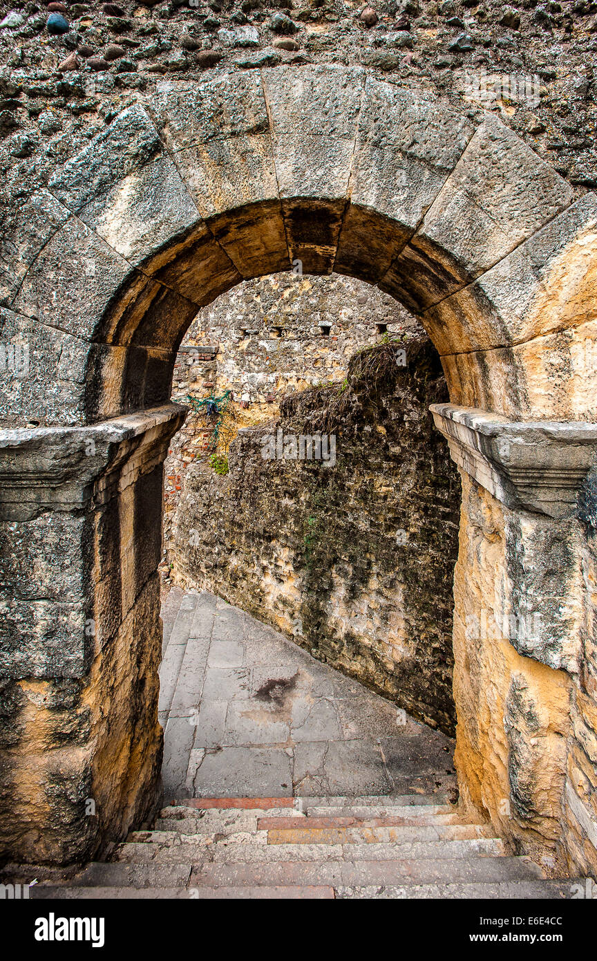 Italia Veneto Verona resti archeologici del Teatro Romano Foto Stock