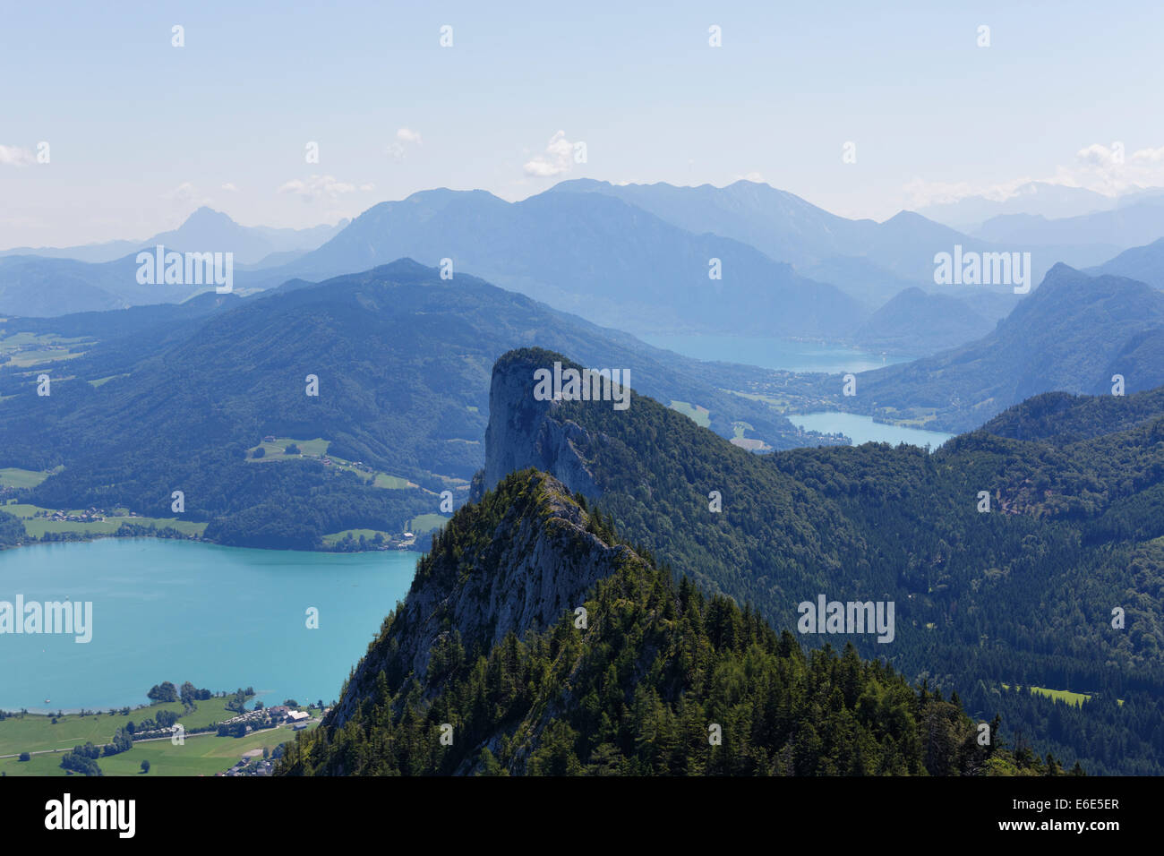 Drachenwand e il Lago Mondsee, vista da Schober, Salzkammergut, Austria Superiore, Salisburgo, Austria Foto Stock