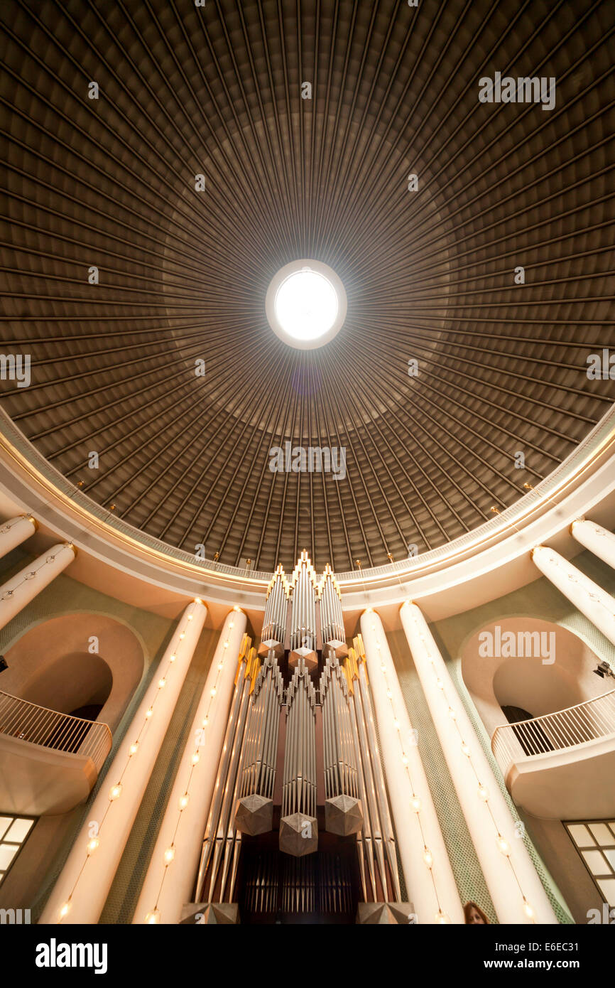 Vista interna della cattolica romana santa Edvige la cattedrale di Berlino, Germania, Europa Foto Stock
