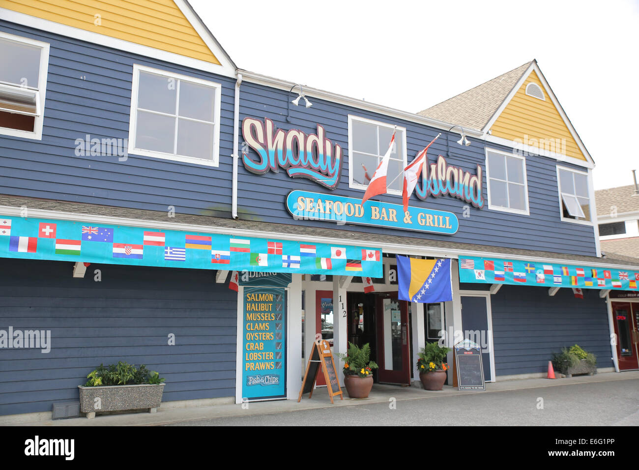 Isola di ombrosi seafood bar grill Steveston BC Canada Foto Stock
