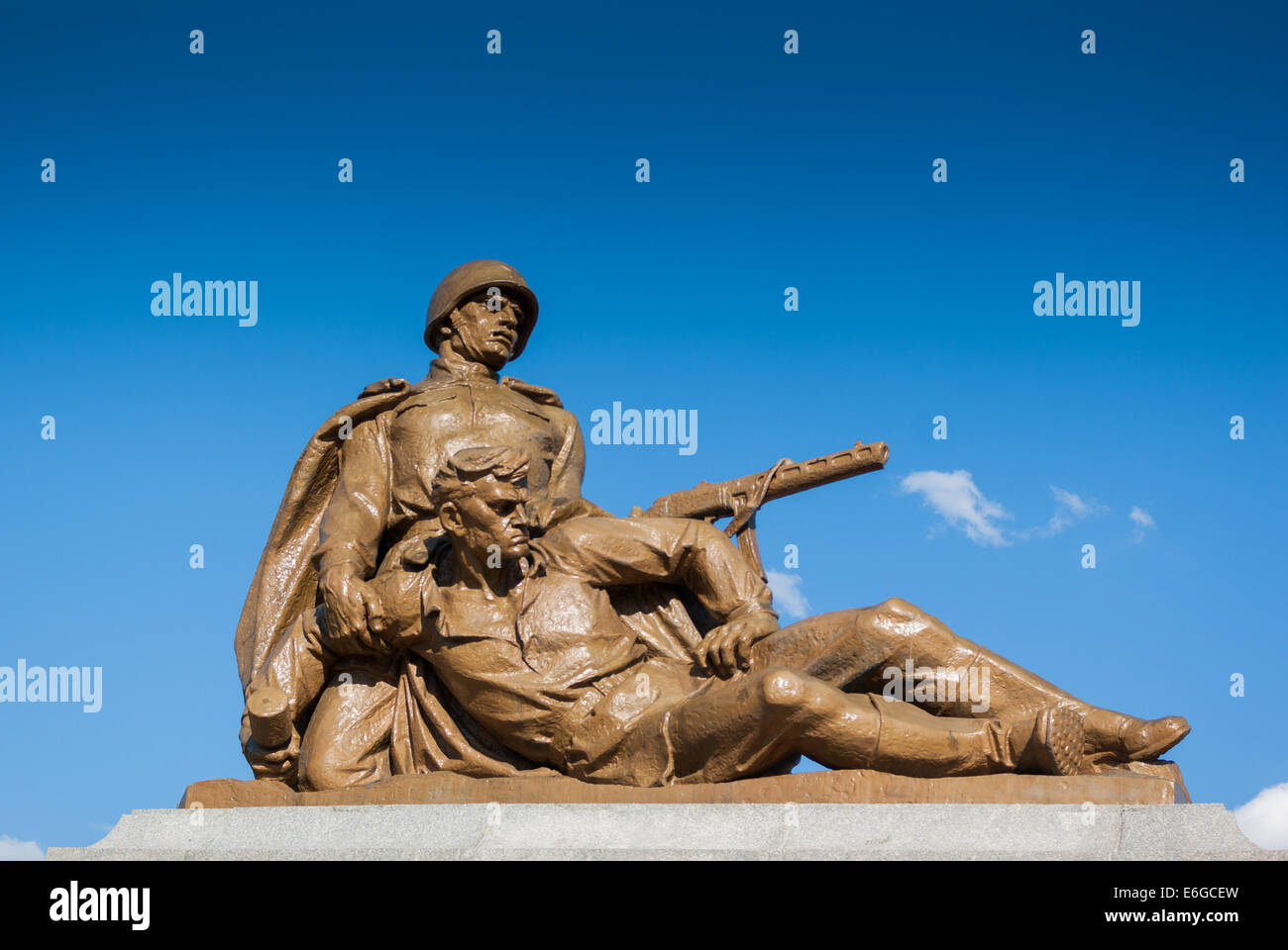 Red Army Memorial e il cimitero, Varsavia, Polonia Foto Stock