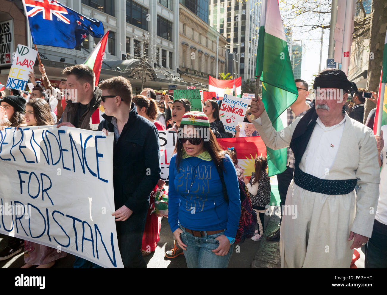 Auckland, Nuova Zelanda. 23 Agosto, 2014. Protesta curda in Auckland contro gli attacchi di ISIS in Kurdistan sabato 23 agosto 2014 Credit: John Kershaw/Alamy Live News Foto Stock