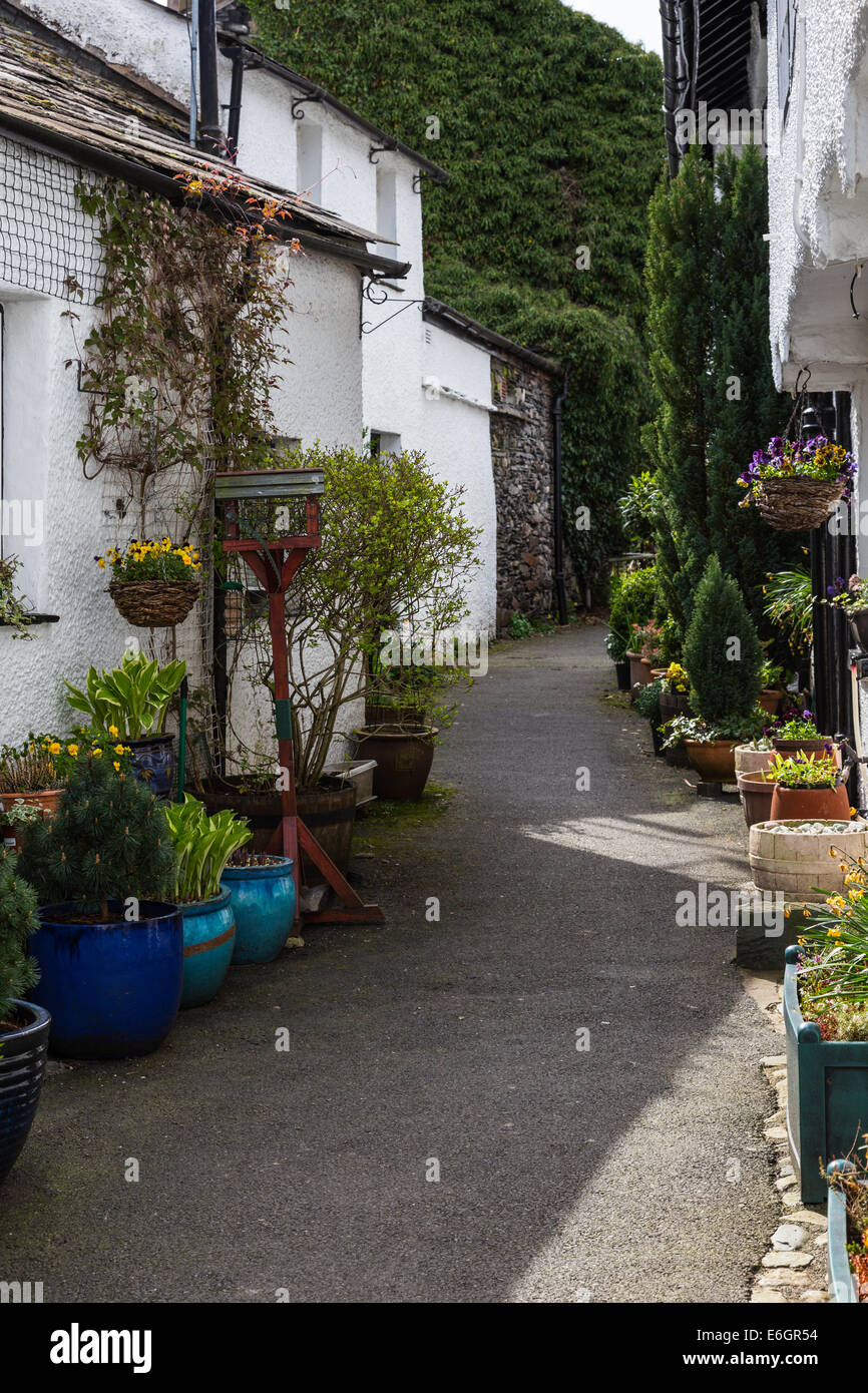 Case vacanze nel villaggio di Hawkshead Lake District Cumbria Inghilterra England Regno Unito. Foto Stock