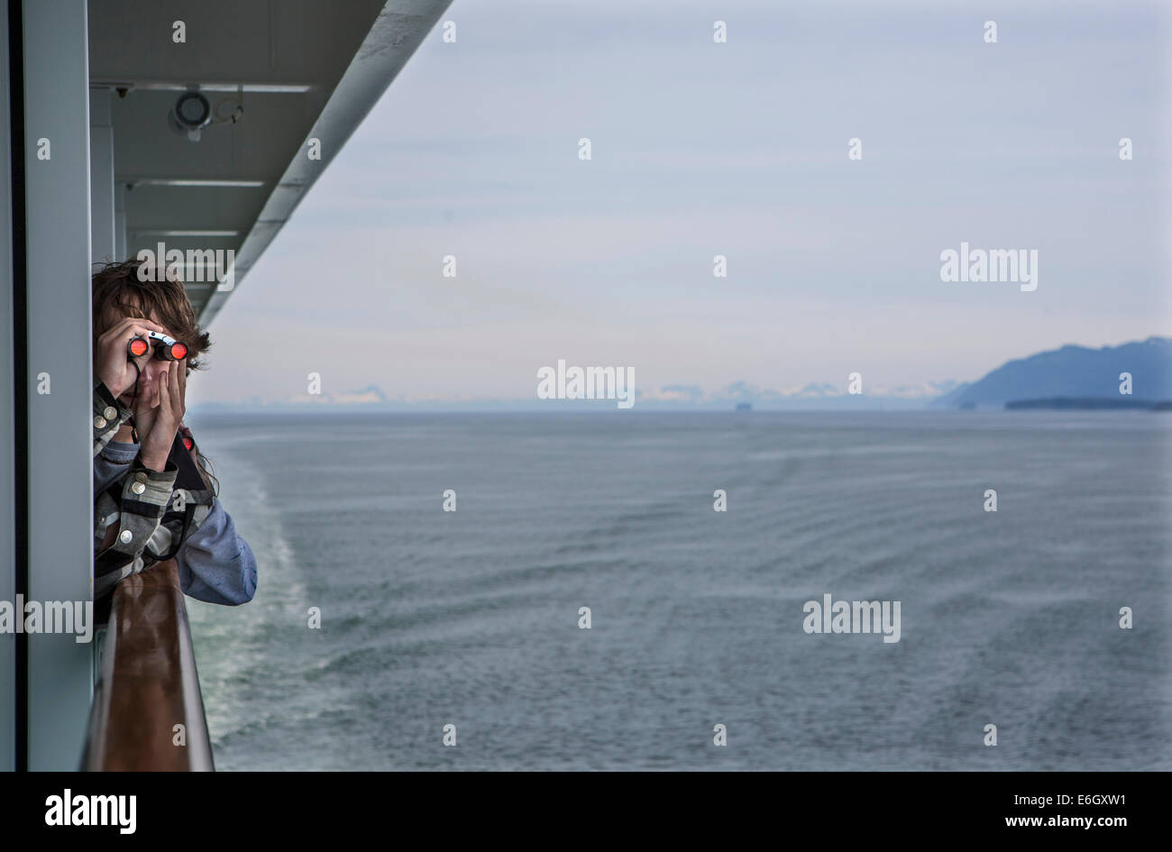 La norvegese Perla crociera sul passaggio interno da Seattle in Alaska. La Perla appartiene alla Norwegian Cruise Line. Foto Stock