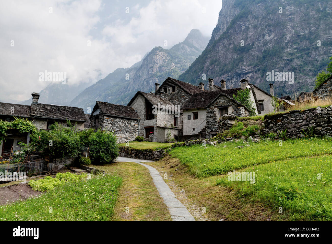 Il villaggio di Roseto, Val Bavona, Ticino, Svizzera Foto Stock