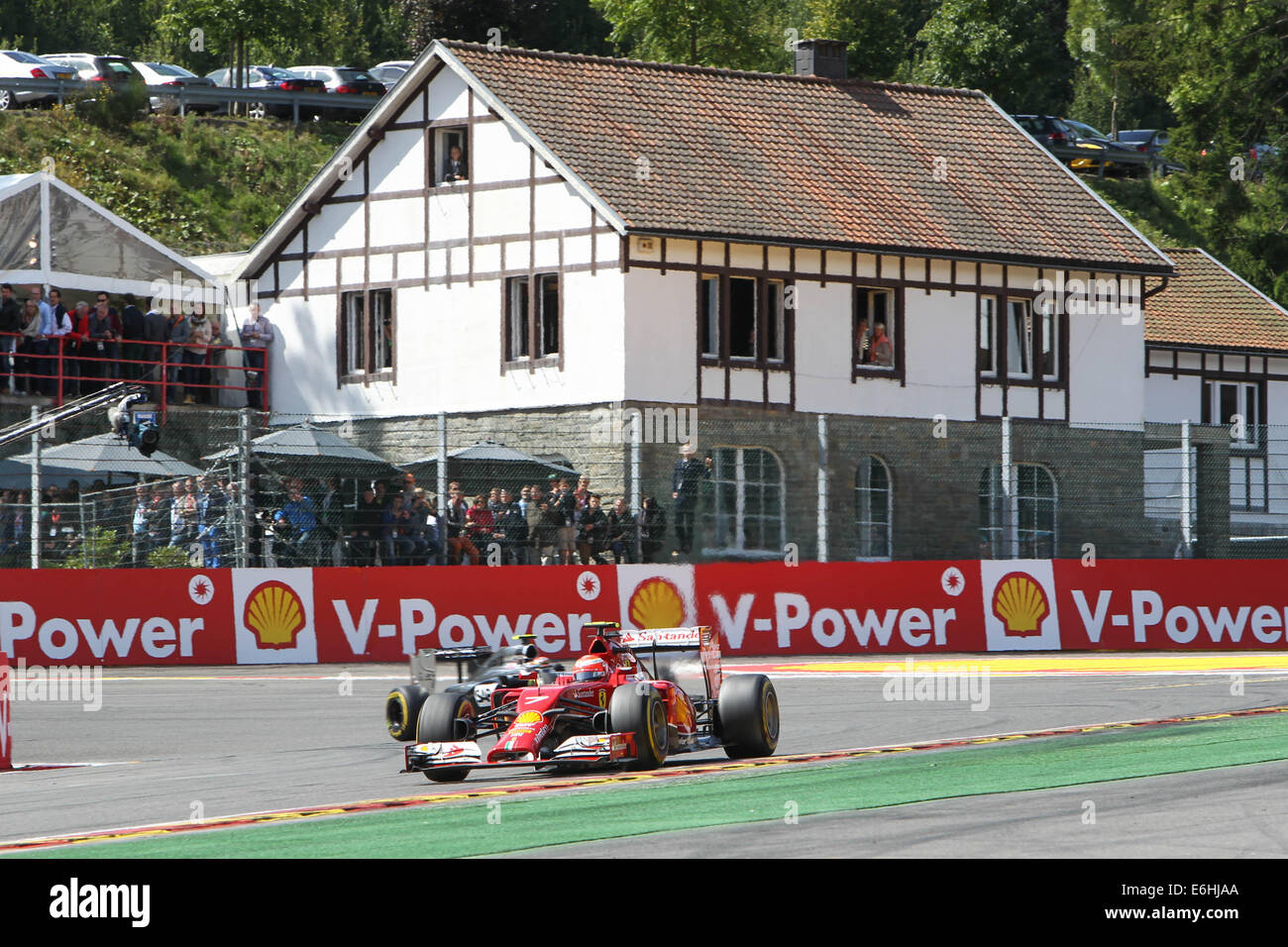 Spa, Belgio. 24 Ago, 2014. Kimi RÃ ikkÃ¶nen (FIN) #7, la Scuderia Ferrari - Formula1 nel Campionato del Mondo 2014 - Rd12, Gran Premio del Belgio sul circuito di Spa Francorchamps, Belgio, domenica 24 agosto 2014 Credit: dpa picture alliance/Alamy Live News Foto Stock