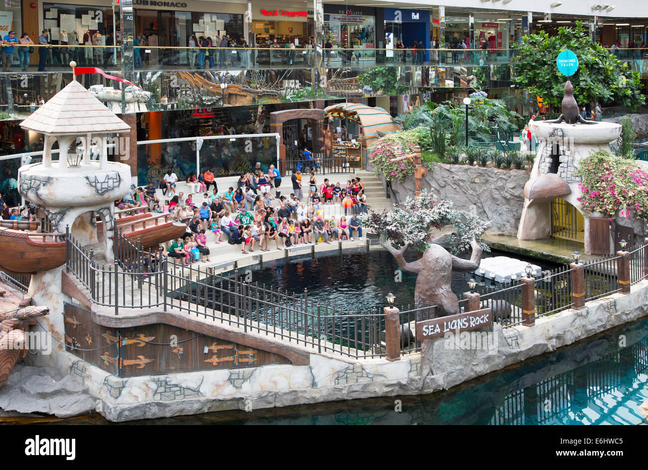 Sea Lion Rock vita marina presentano al West Edmonton Mall Foto Stock