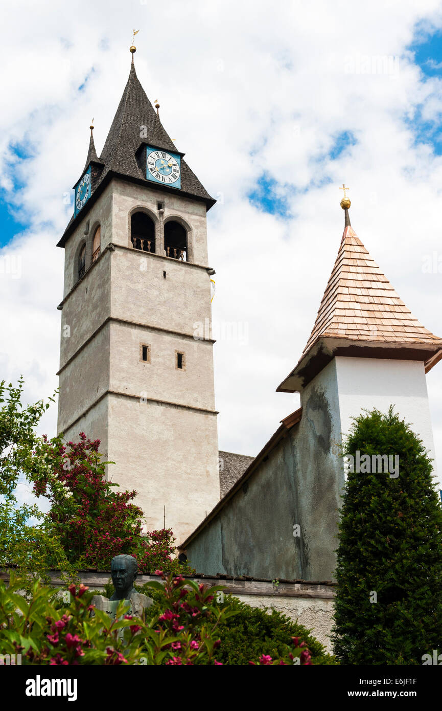 La Chiesa nella località sciistica di Kitzbuhel, Austria Foto Stock