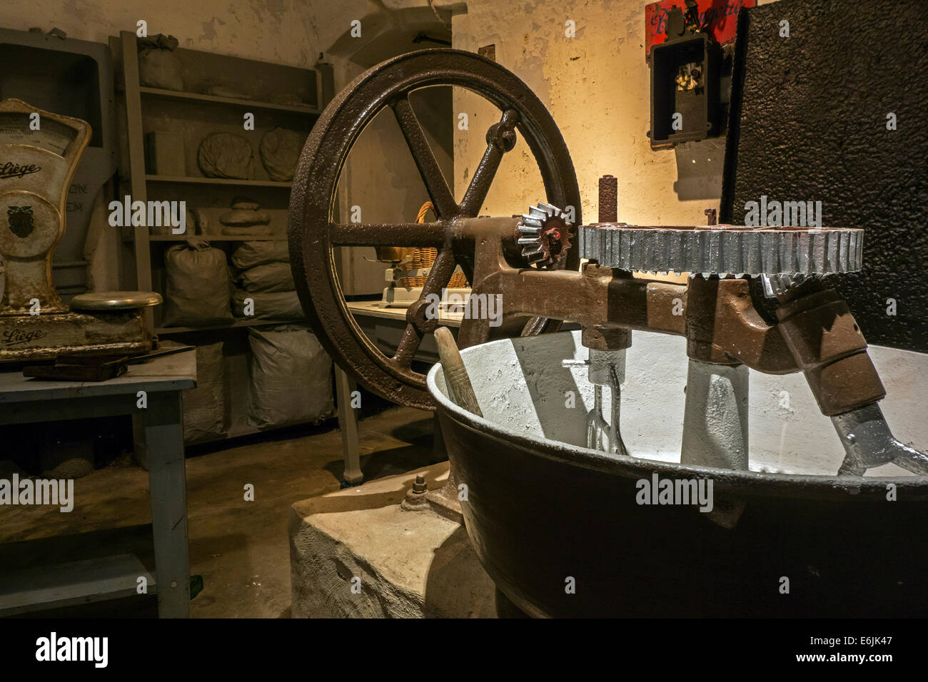 Impastatrice pane immagini e fotografie stock ad alta risoluzione - Alamy