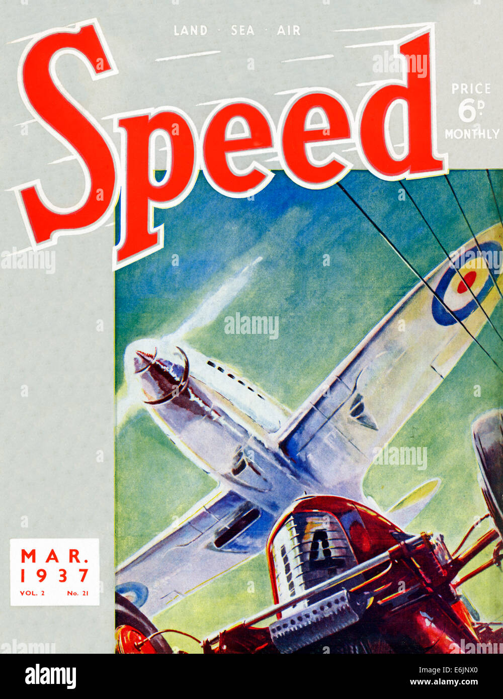 Velocità, Marzo 1937 coperchio del motore inglese rivista sportiva con uno Spitfire fighter sorvolare una vettura da corsa Foto Stock