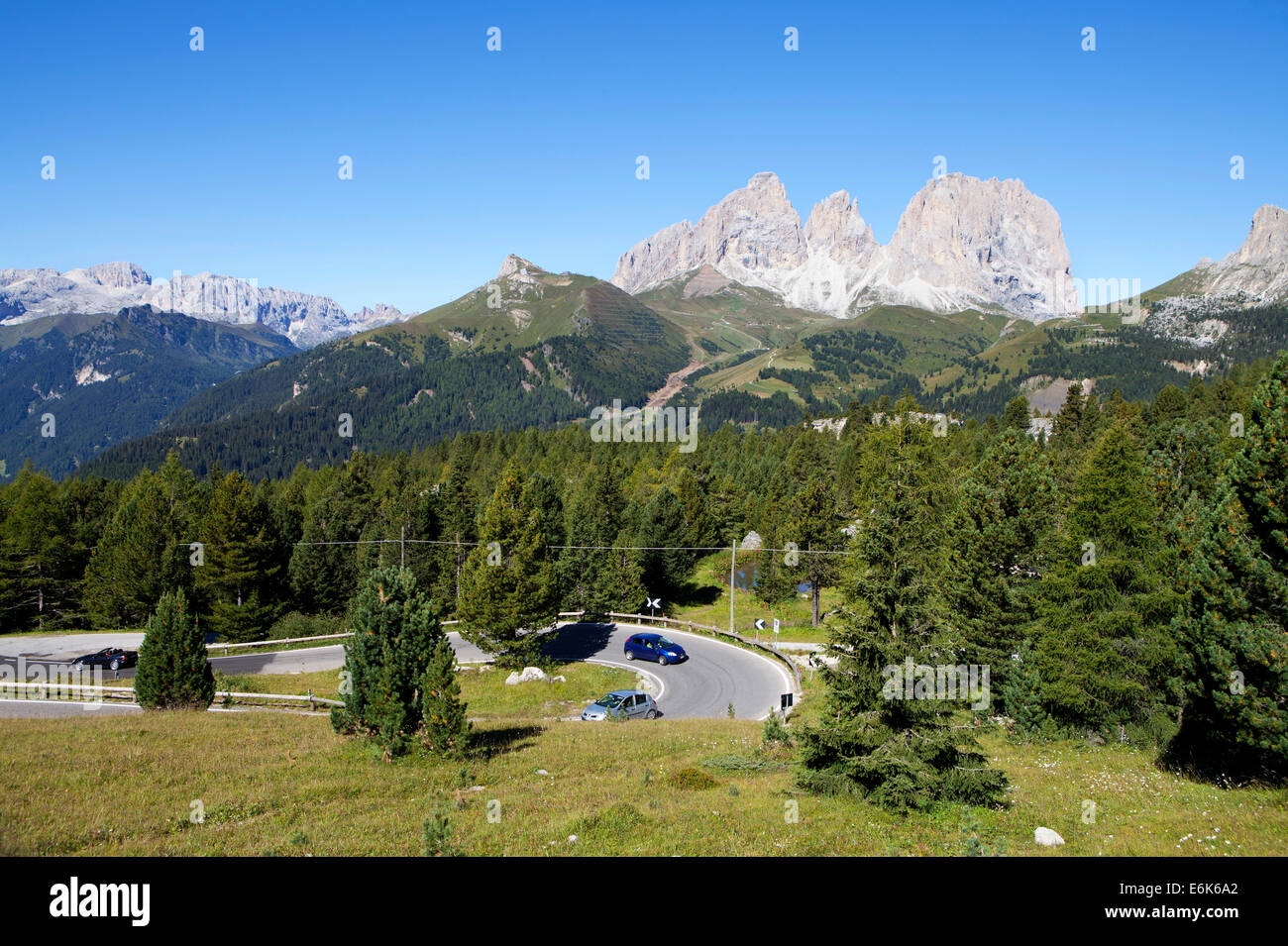 Gruppo del Sasso Lungo, Grohmannspitze Mountain, sinistra, Fünffingerspitze o cinque dita di picco, centro, Sassolungo montagna, destra Foto Stock