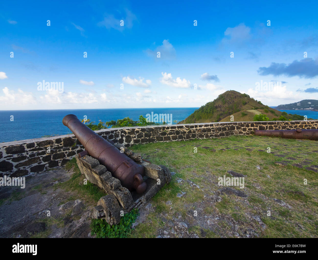 Il cannone a Fort Rodney, Pigeon Island, Rodney Bay, Cape station wagon, isole Windward, Piccole Antille, Saint Lucia Foto Stock
