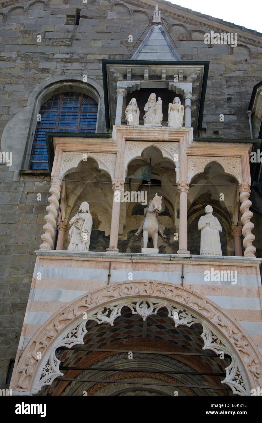 Ingresso della Cappella Colleoni vecchio centro Bergamo città alta, superiore città, regione Lombardia, Italia. Foto Stock
