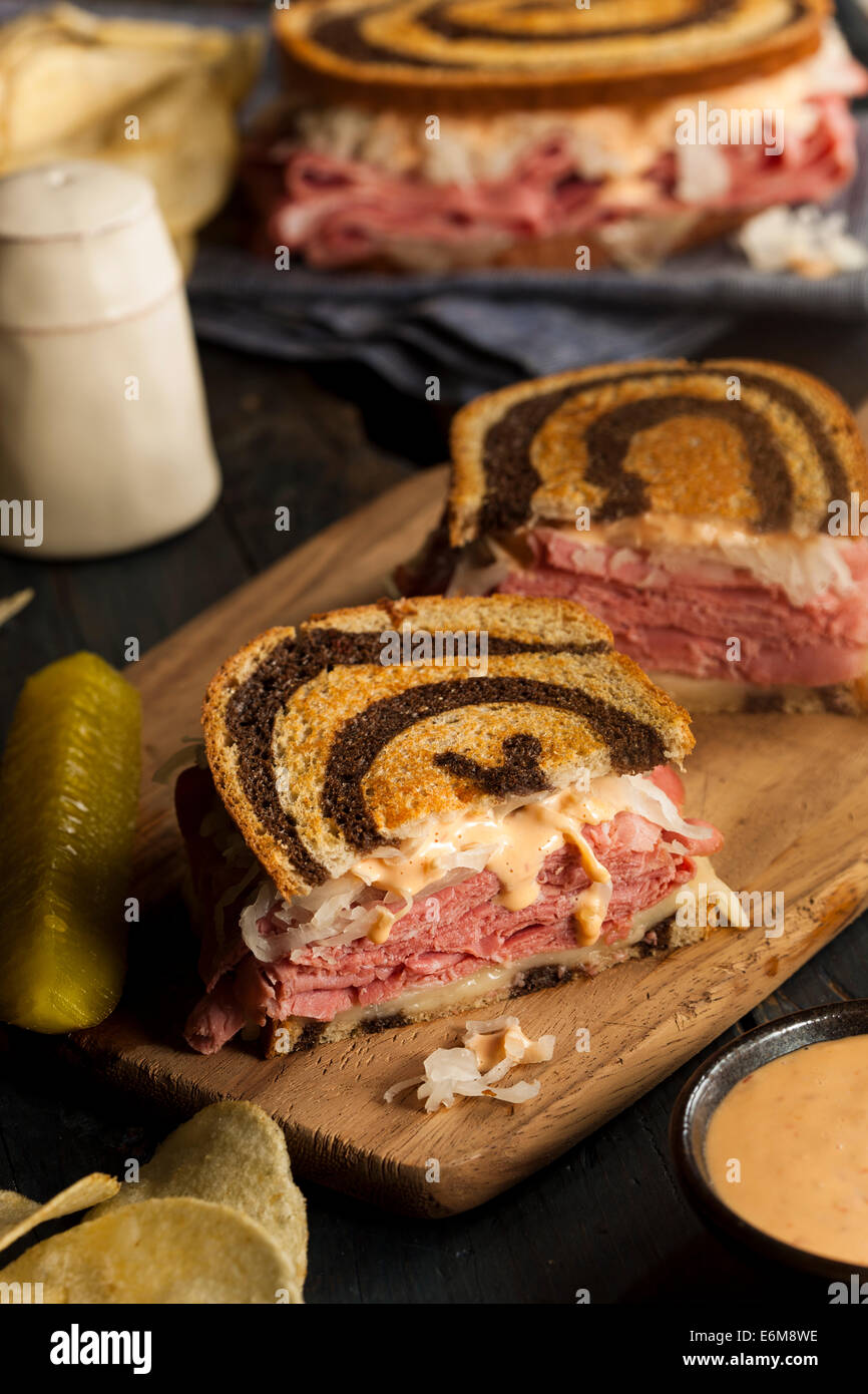 In casa Ruben Sandwich di " corned beef " e crauti. Foto Stock