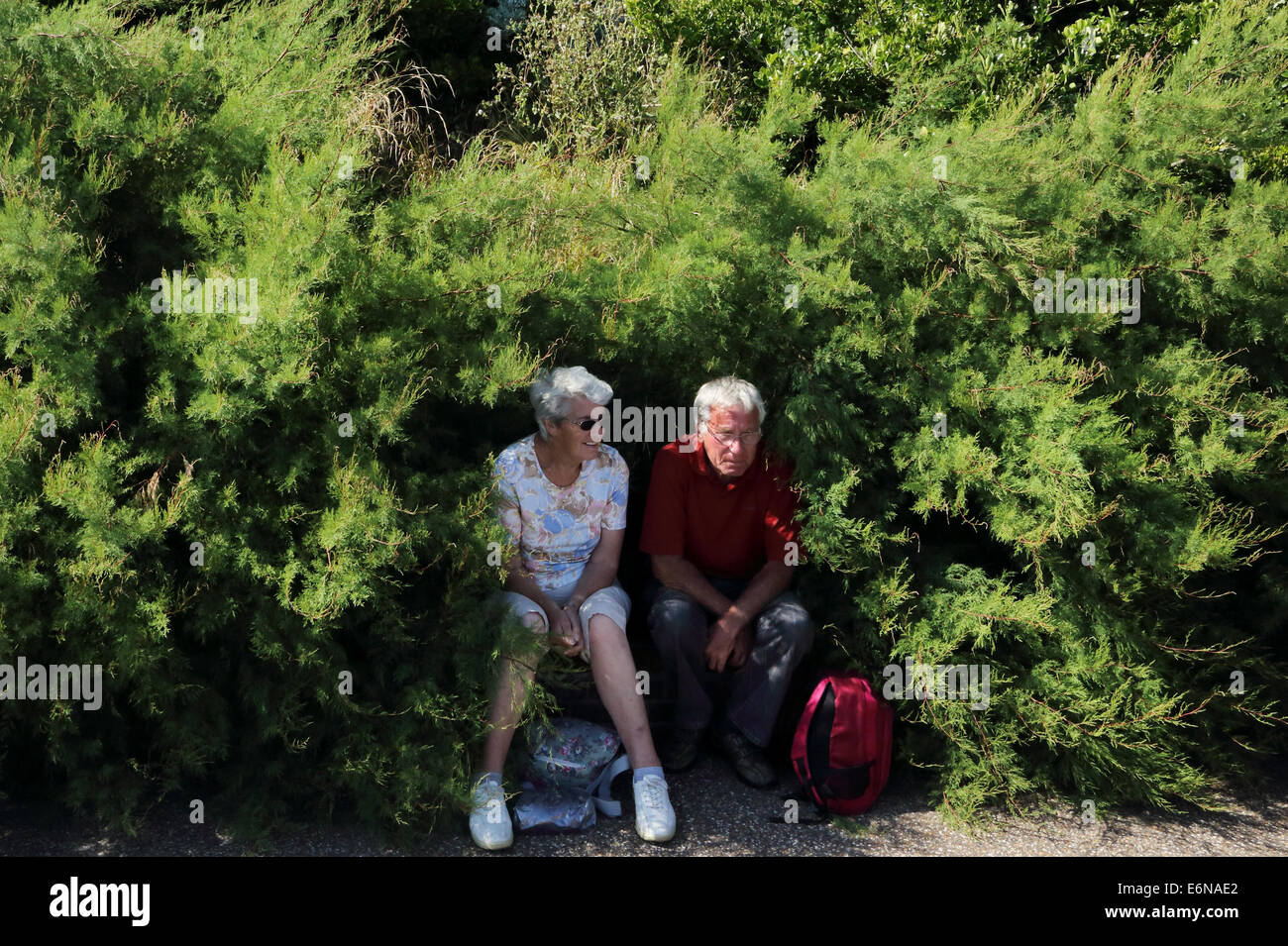 La Coppia Matura in Eastbourne, Sussex, Inghilterra, Regno Unito foto : Pixstory / Alamy Foto Stock