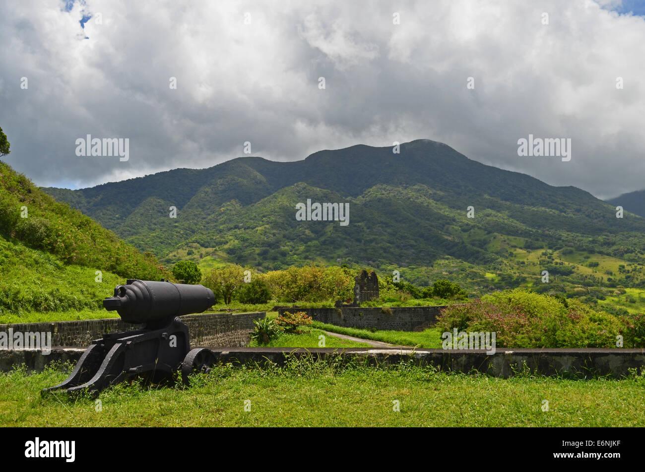 Il cannone, il Parco Nazionale di Brimstone Hill Fortress, St Kitts Foto Stock