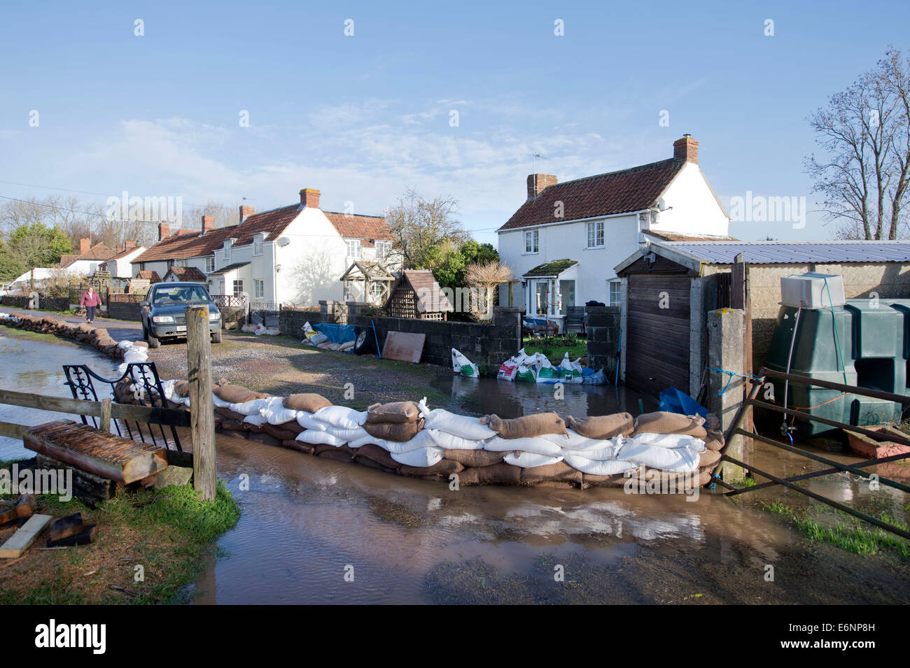 Inondazioni in Somerset livelli - La casa di Margaret Bloccare chi è stato allagato nel villaggio di Fordland Feb 2014 Foto Stock