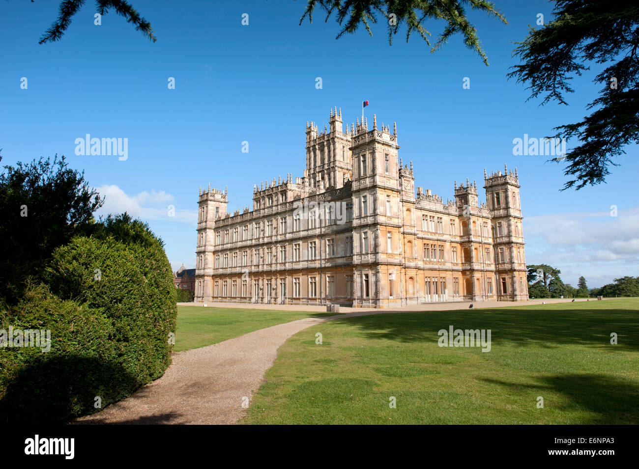 Highclere Castle vicino a Newbury, la posizione per la TV inglese fiction Cavendish Abbey Foto Stock