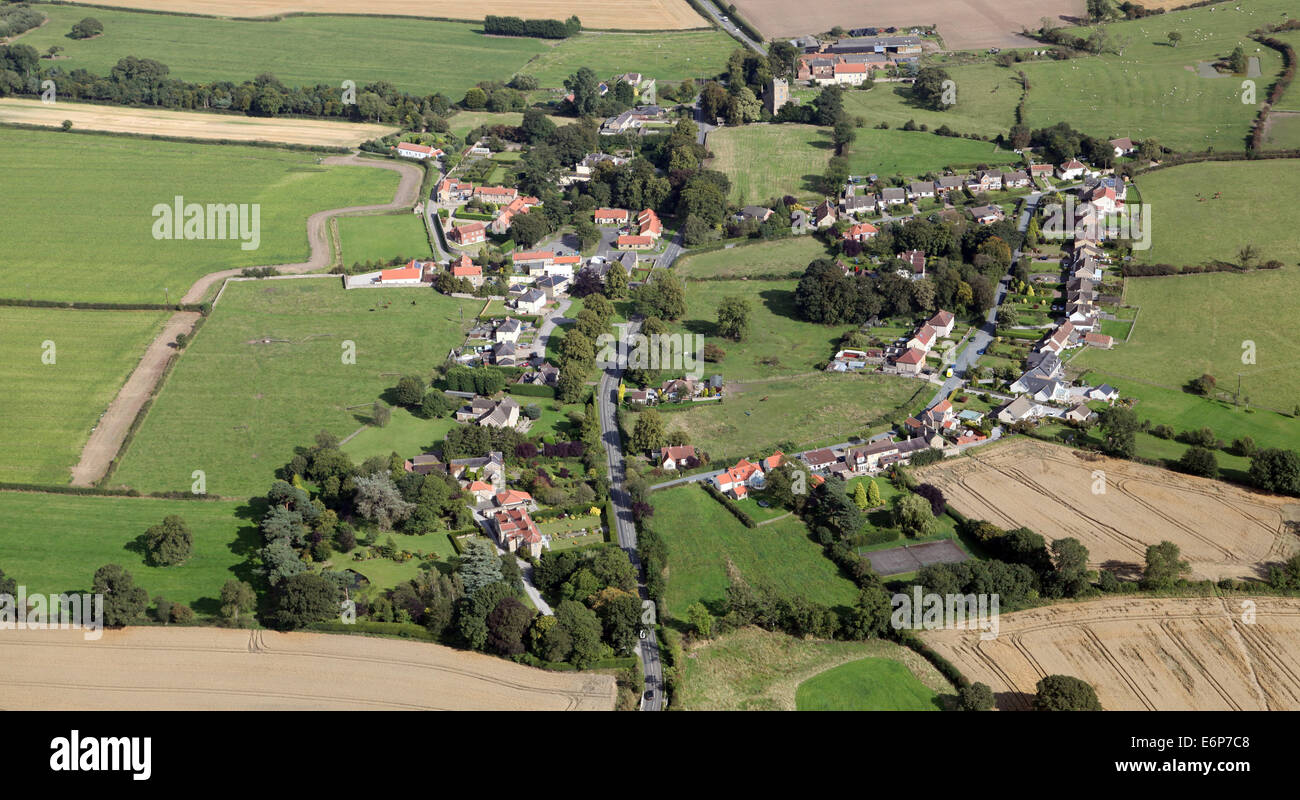 Vista aerea del villaggio Manfield, North Yorkshire, 3.5 miglia di Darlington, Regno Unito Foto Stock