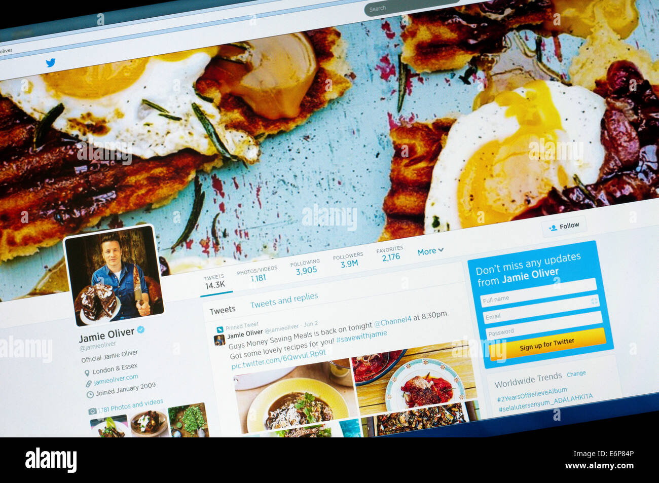 Jamie Oliver's account twitter. Foto Stock
