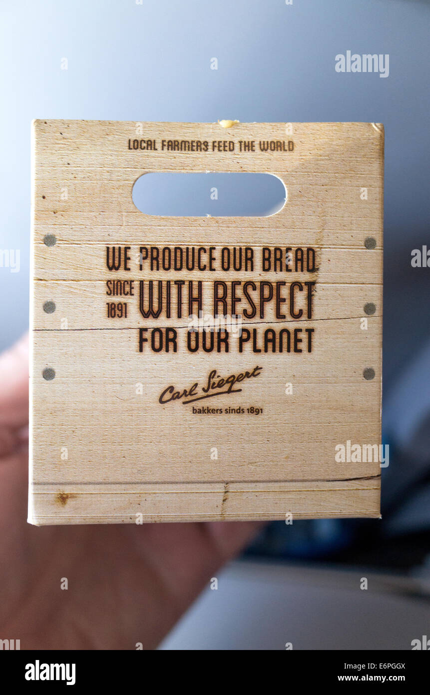 Casella di sandwich su KLM volo europeo che indica che essi producono il loro pane sano rispetto per il nostro pianeta. Varsavia POLONIA Foto Stock
