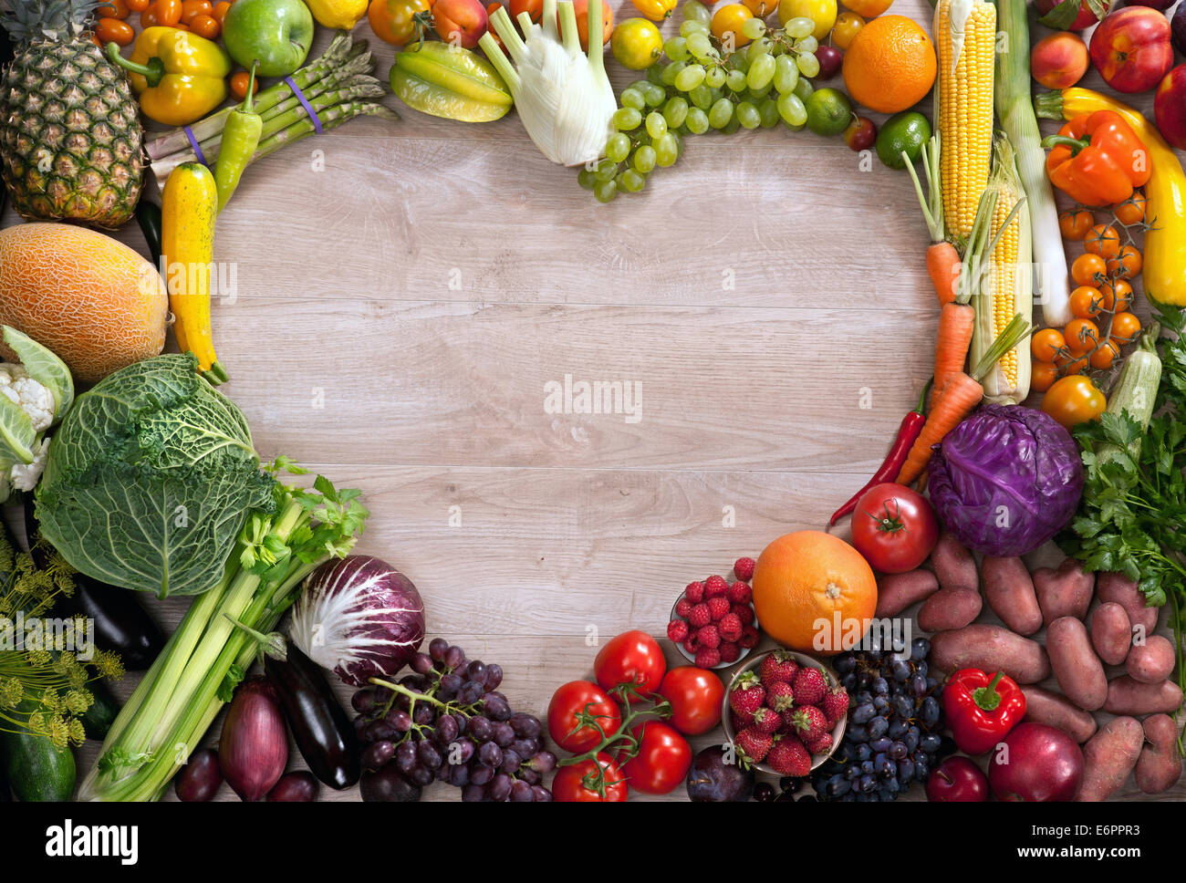 A forma di cuore ad alimenti Foto Stock