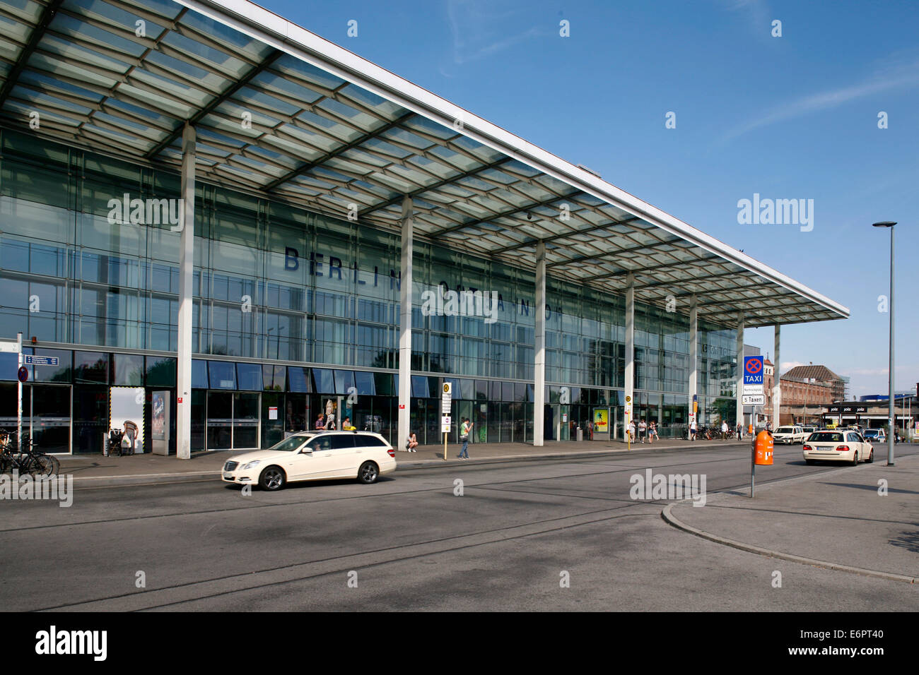 Berlin Ostbahnhof, nel quartiere Mitte di Berlino, Germania Foto Stock