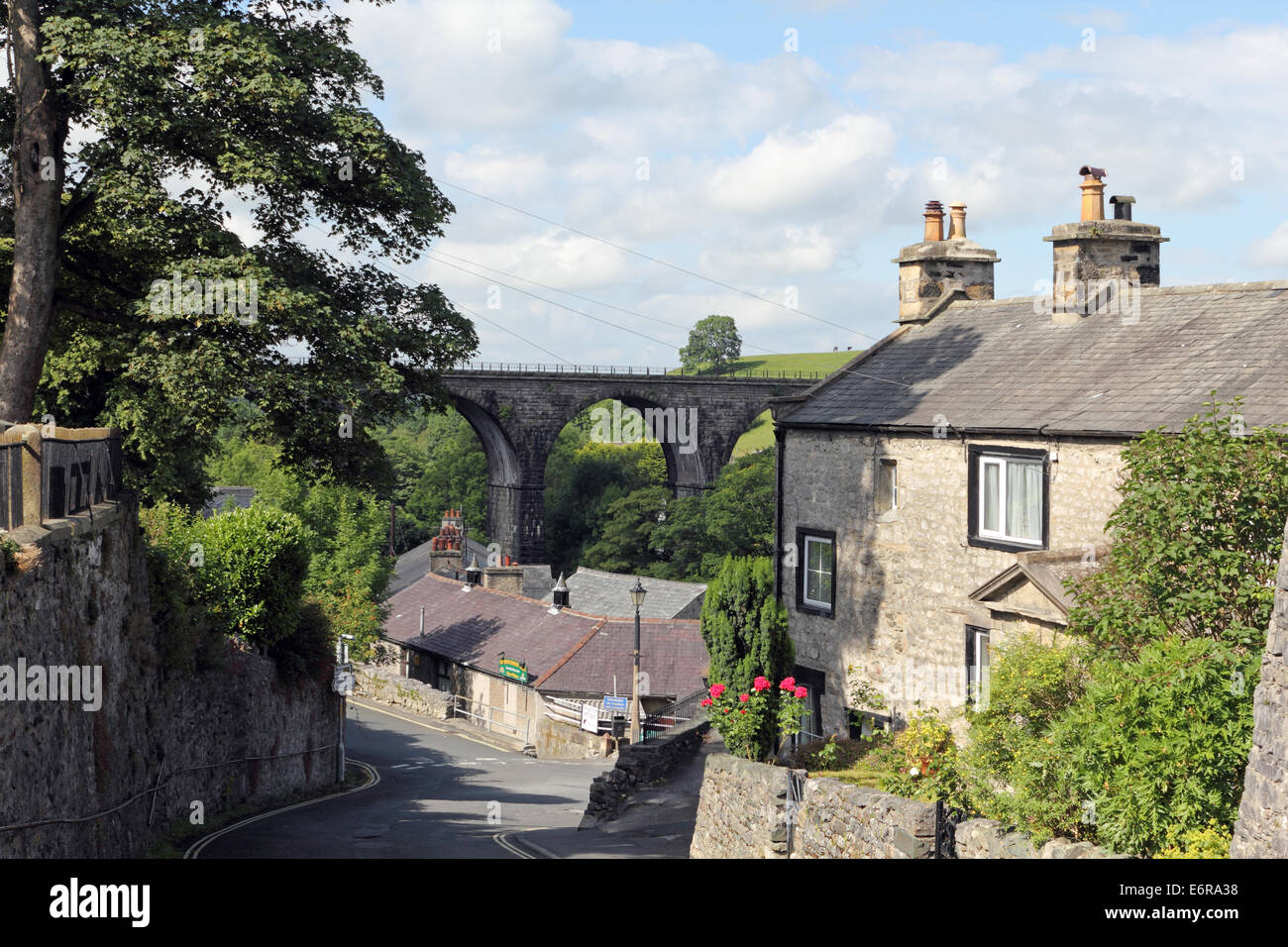 Ingleton ferroviarie dismesse viadotto, North Yorkshire, Inghilterra, Regno Unito. Foto Stock