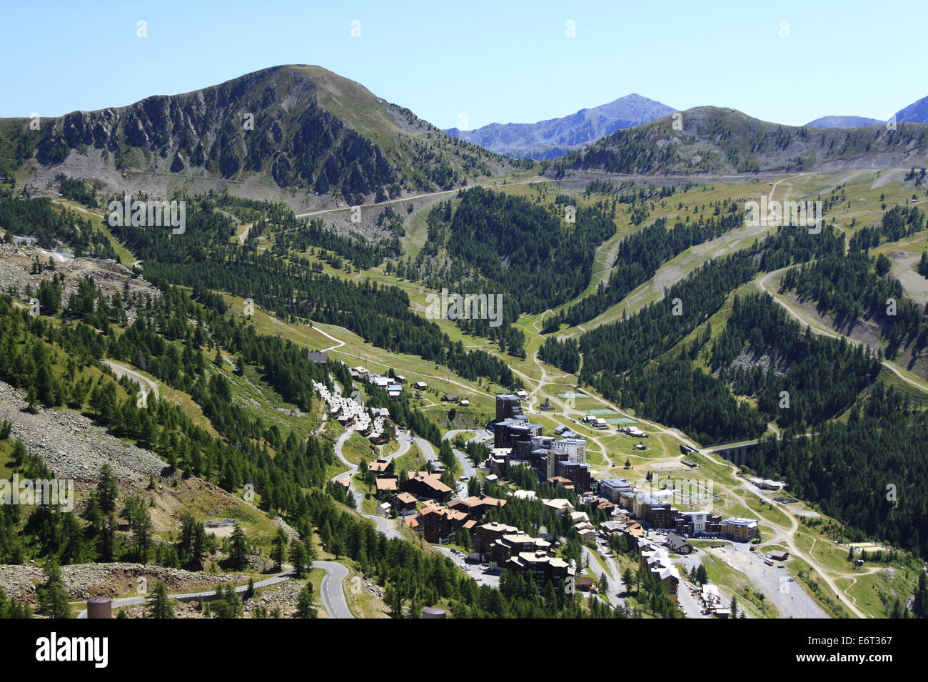 Stazione di Isola 2000, il Parco Nazionale del Mercantour, Alpes-Maritimes, Provence-Alpes-Côte d'Azur, in Francia. Foto Stock