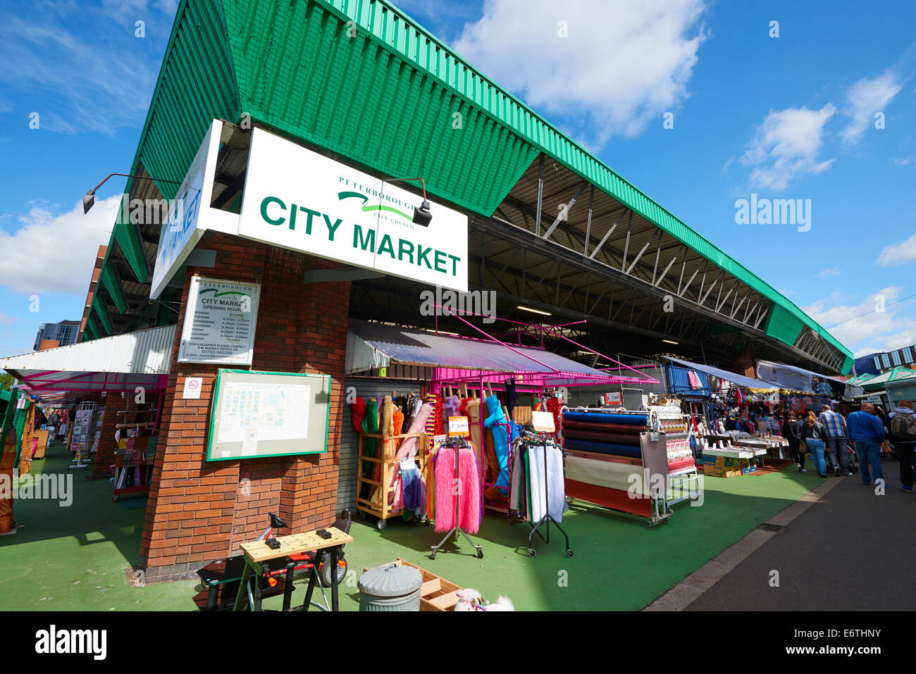 Il mercato della città di Peterborough Cambridgeshire Regno Unito Foto Stock