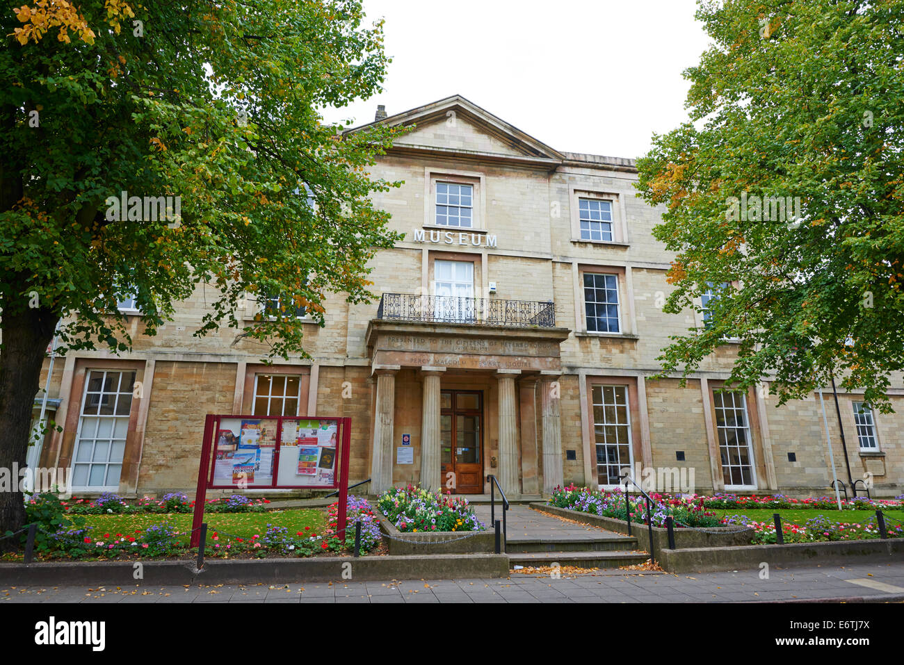 Museo e Galleria d'arte Priestgate Peterborough Cambridgeshire Regno Unito Foto Stock