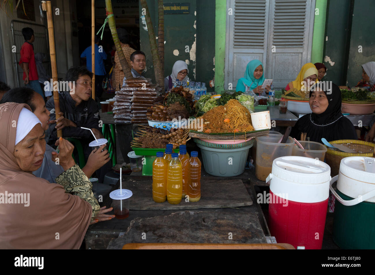 Yogyakarta, Java, Indonesia. Malioboro Street fast food. Foto Stock
