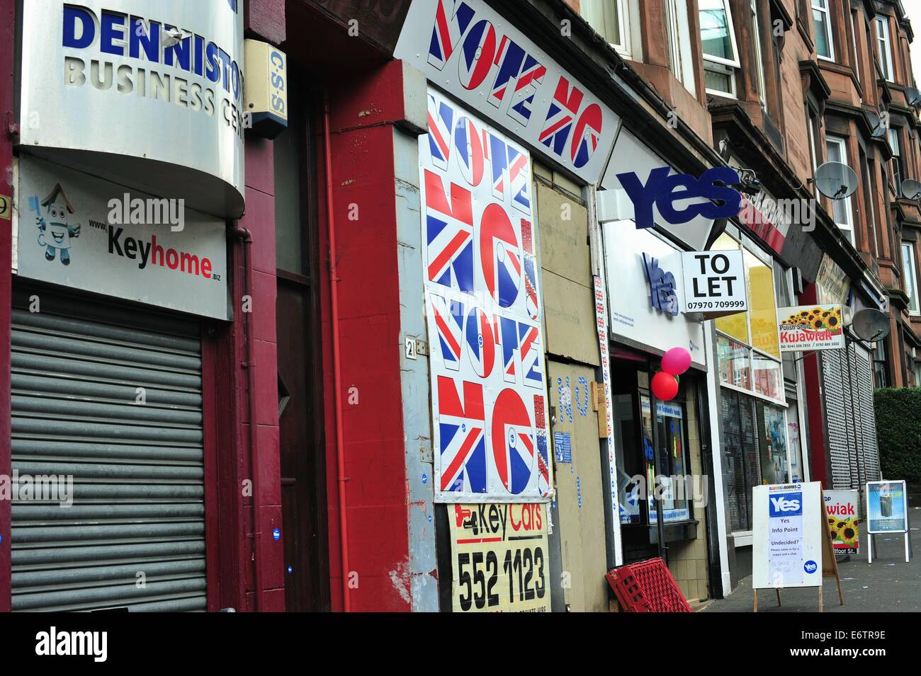 Glasgow, Scotland, Regno Unito. 31 Agosto, 2014. Conflitto di propaganda per Sì e No per le strade di Glasgow nella campagna referendaria. Credito: Tony Clerkson/Alamy Live News Foto Stock